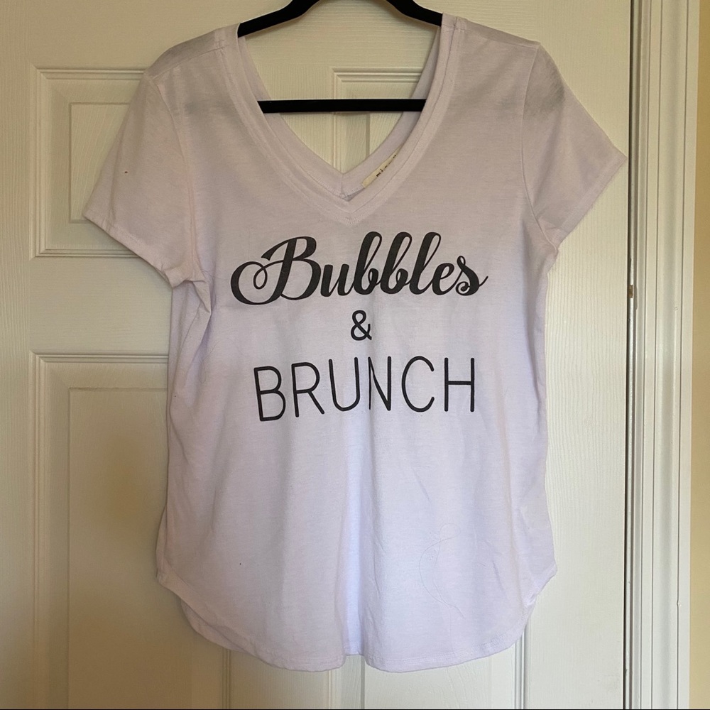 Francesca’s graphic tee
